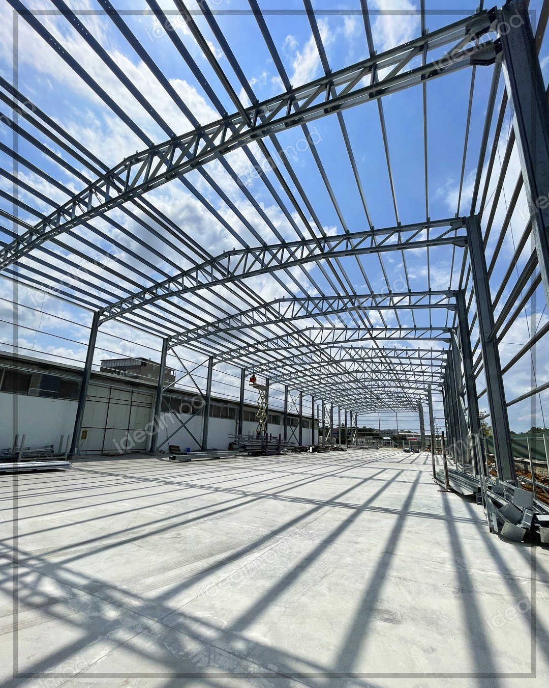 1000 m² Industrial Steel Factory and Warehouse 4 1000 m² Industrial Steel Factory and Warehouse - Image 4